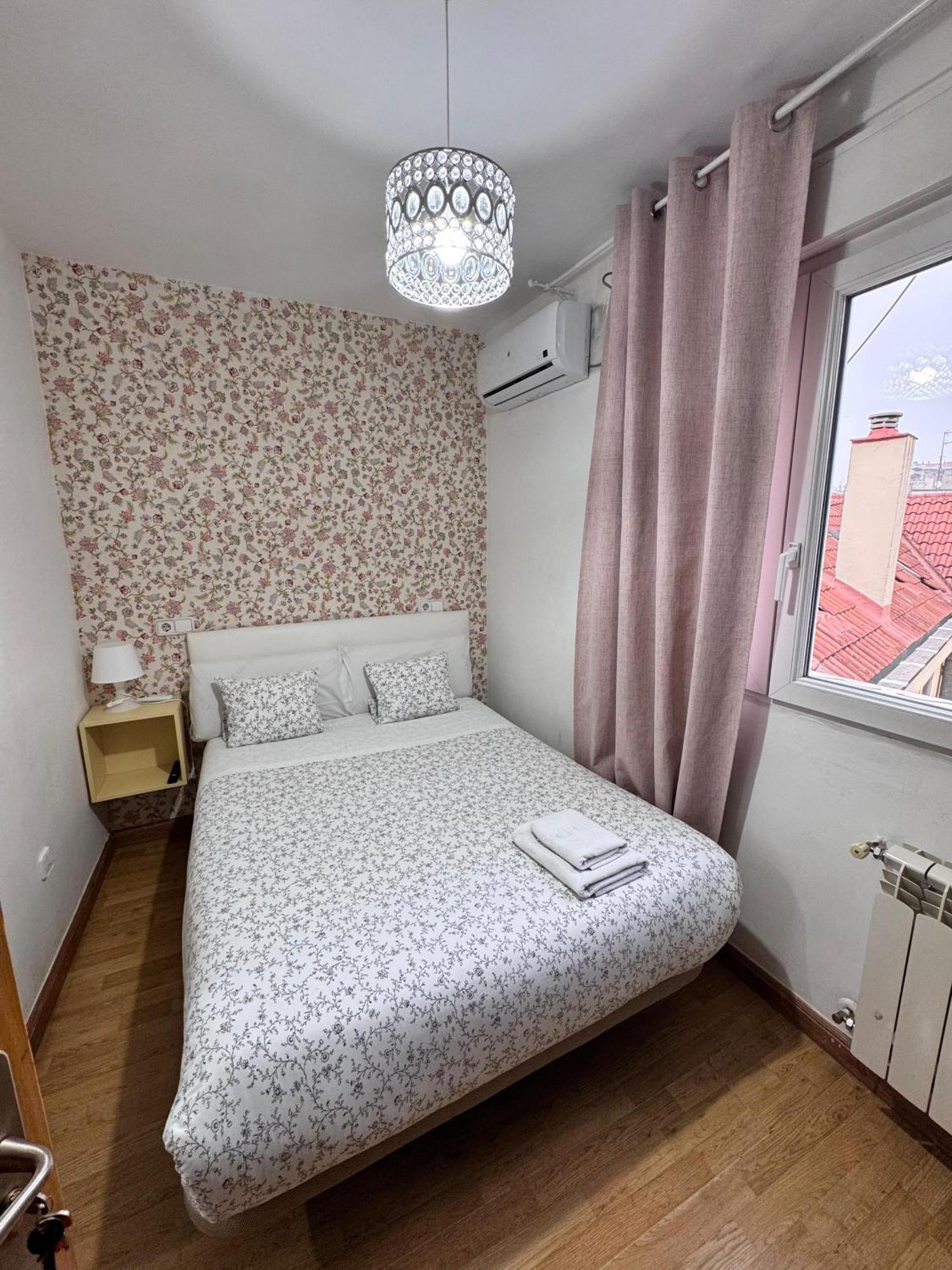 Hostal Flat55Madrid — Photos 2